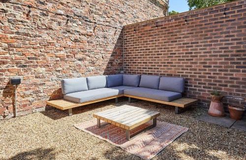 Stokesley House | Host & Stay - Cringle Cottage