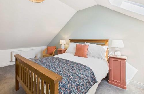 Stokesley House | Host & Stay - Cringle Cottage