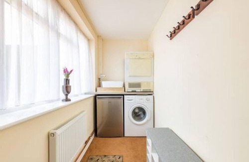 Acle Apartment | Host & Stay | Dragons Rest