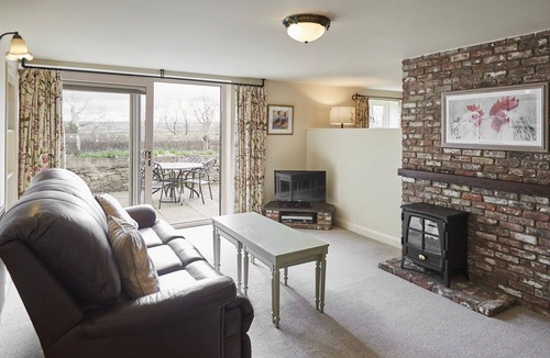 Scawton House | Host & Stay | Drey Cottage