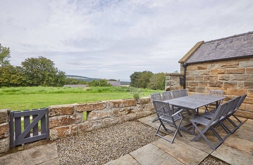 Briggswath House | Host & Stay | Dunsley Chapel