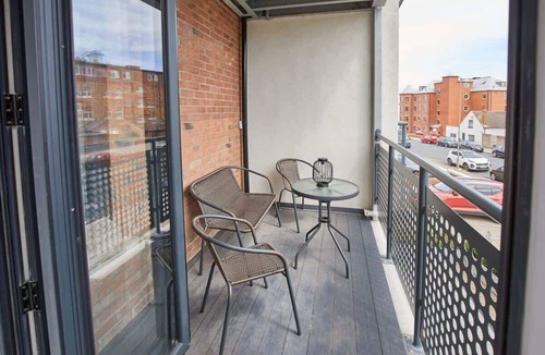 West Cliff Apartment | Host & Stay | Even Keel