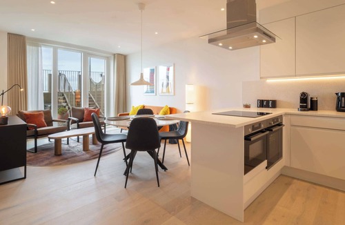 Folkestone Apartment | Host & Stay | Folk-a-Casa