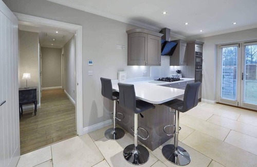 Guisborough House | Host & Stay | Lowcross Cottage