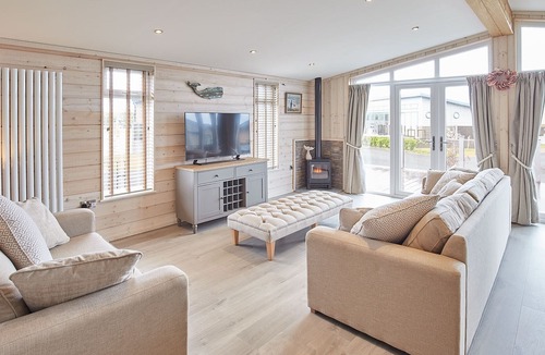 Runswick Bay Cabin | Host & Stay | Kittiwake Lodge