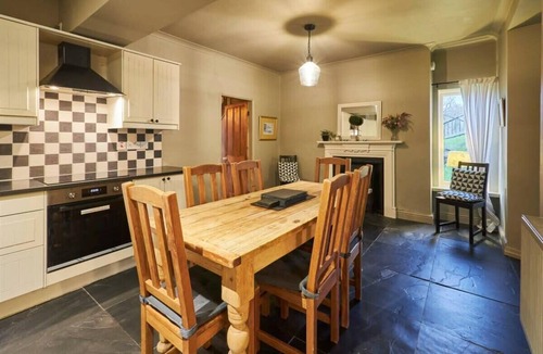 Newby Bridge House | Host & Stay | Prospect Cottage