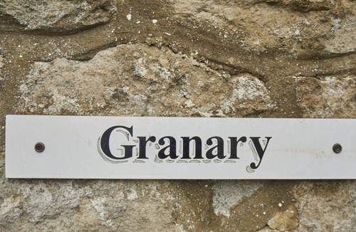 Newton-on-Rawcliffe Apartment | Host & Stay | Granary