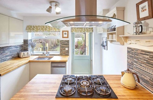 Masham House | Host & Stay | Green Willow