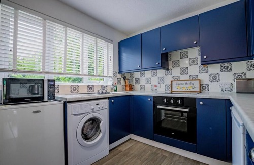 Worcester House | Host & Stay | Hales Orchard