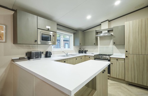 Pocklington Ski Chalet | Host & Stay | Happy Day's Lodge