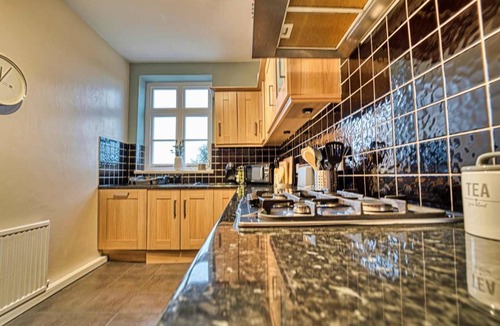 Worcester Apartment | Host & Stay | Harrow Croft Dwelling