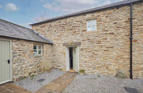 Consett House | Host & Stay | Himmell