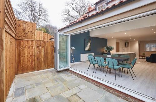 Briggswath House | Host & Stay - Iburn House