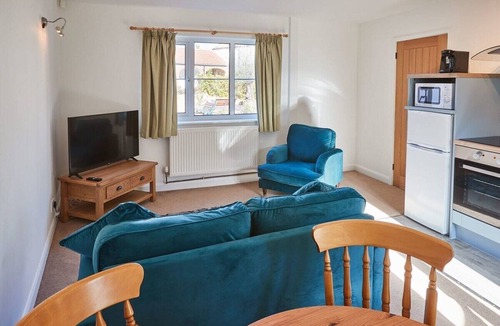 Sewerby House | Host & Stay | Kibbletree Cottage