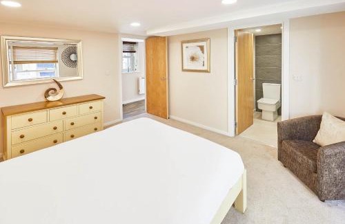 Whitby Apartment | Host & Stay - Lobster Pot Apartment