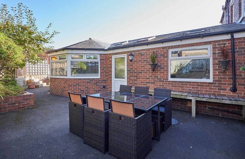 Witton Gilbert House | Host & Stay | Louvaine House