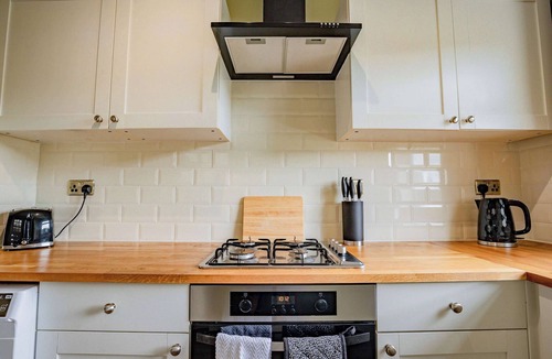 Ashbourne House | Host & Stay | Mayfield House