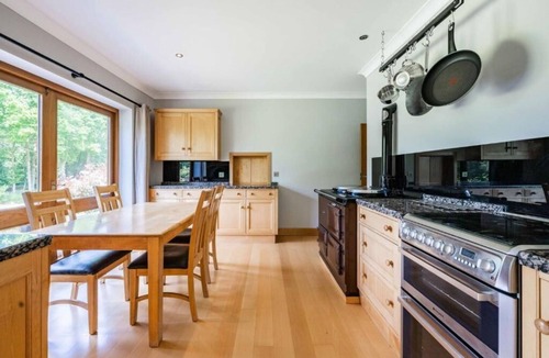 Horstead House | Host & Stay | Millwood