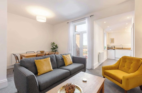 Westoe Apartment | Host & Stay | North View