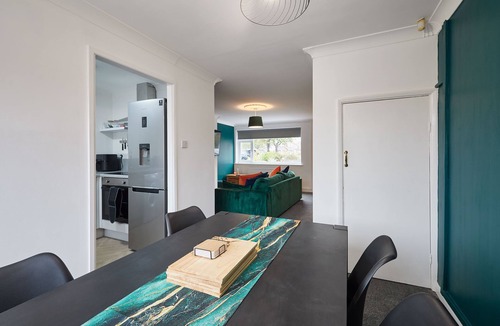Blyth House | Host & Stay | Osprey Drive