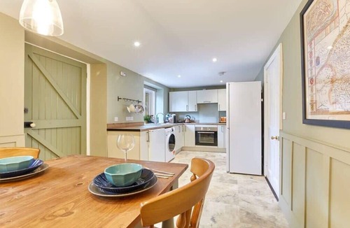 Otterburn House | Host & Stay | Percy Cottage