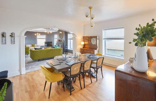 Redcar Apartment | Host & Stay - Regency Mansions Apartment