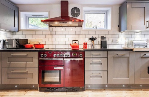 Reedham Cottage | Host & Stay | Riverside Cottage