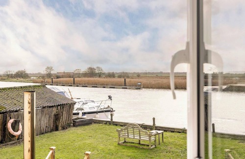 Reedham Cottage | Host & Stay | Riverside Cottage