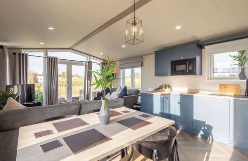 Pickering Ski Chalet | Host & Stay | Riverwood, Ashdown Retreat