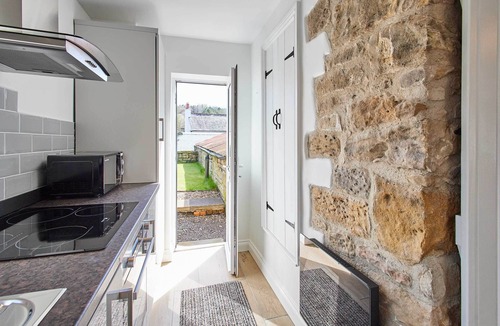 Thropton House | Host & Stay | Rose Cottage