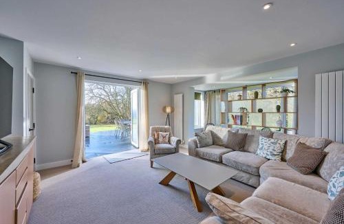 Taverham House | Host & Stay Roundwood House