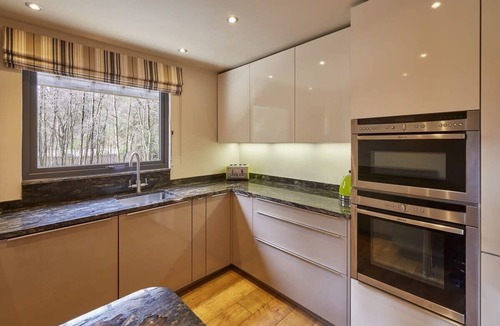 Egton Ski Chalet | Host & Stay | Shunner Howe Lodge