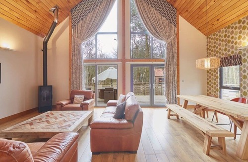 Egton Ski Chalet | Host & Stay | Shunner Howe Lodge