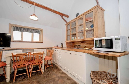 Broughton Hackett House | Host & Stay | Snodsbury Barn