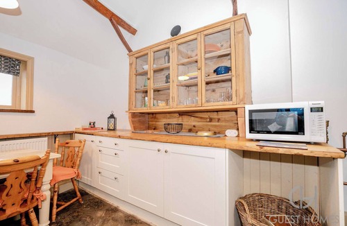 Broughton Hackett House | Host & Stay | Snodsbury Barn