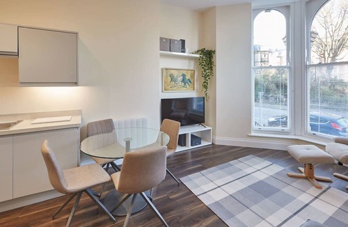 South Cliff Apartment | Host & Stay | South Cliff Apartment