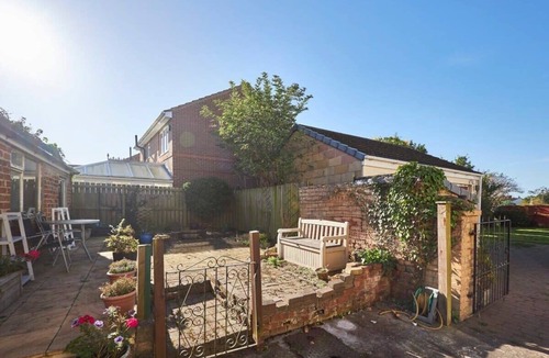 West Rainton House | Host & Stay | Spring Cottage