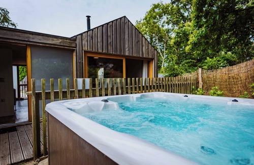 Wareham Ski Chalet | Host & Stay | Strength