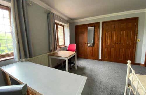 Walton Apartment | Host & Stay - Studley Knapp