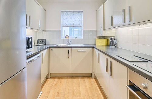 Cliftonville House | Host & Stay | Sweyn House