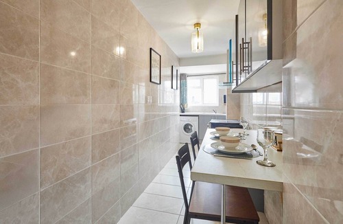 Smethwick Apartment | Host & Stay | The Annex