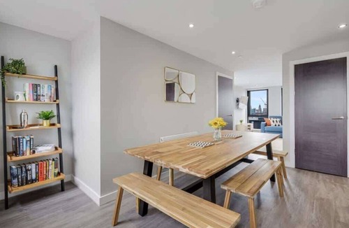 Baltic Triangle Apartment | Host & Stay | The Baltic Penthouse 2