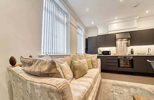 Stourbridge Apartment | Host & Stay | The Bell
