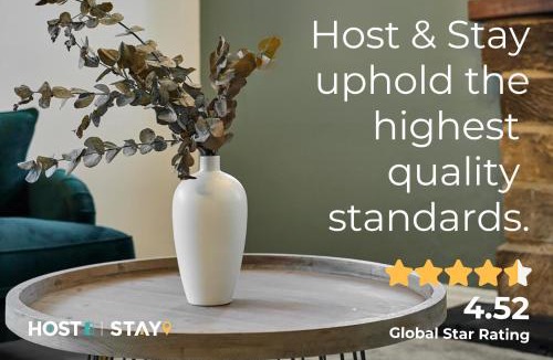 Warkworth House | Host & Stay - The Blacksmiths