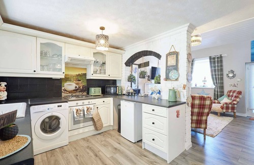 New Brighton House | Host & Stay | The Cheeky Squirrel