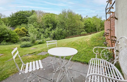 Stanley Apartment | Host & Stay | The Fairways