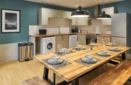 Hope Street Apartment | Host & Stay | The Falkner Quarters I