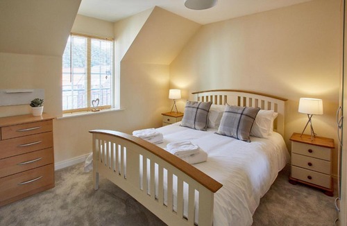 Whitby Apartment | Host & Stay - The Holt