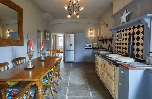 Burnsall House | Host & Stay | The Old Post Office