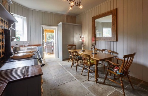 Burnsall House | Host & Stay | The Old Post Office